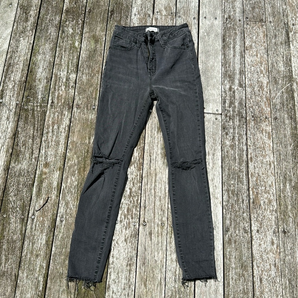 Madewell High Rise Ripped Denim - Gray/Black